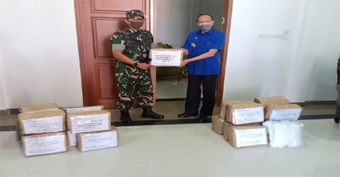 Yonkomposit Natuna dan Jelita Secuba Resort Serahkan Bantuan APD Covid-19 ke Pemkab Natuna