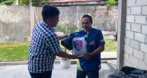Polres Lingga Salurkan Bantuan Sembako dalam Program Jumat Berkah, Warga Singkep Merasa Terbantu