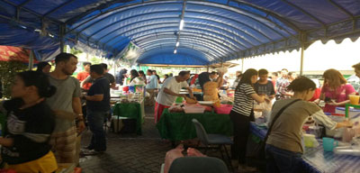 Berburu Takjil di Bazar Ramadhan Batam City Square