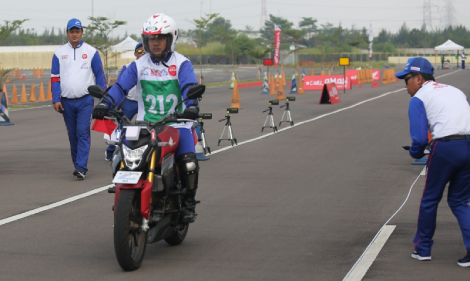 Tips Pengereman Optimal untuk Berkendara Aman