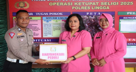 Ketua Bhayangkari Cabang Lingga Berikan Dukungan kepada Personel Pengamanan Ops Ketupat Seligi 2025