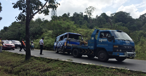 Lagi, Angkot Bimbar Bikin Macet di Bukit Daeng Mukakuning