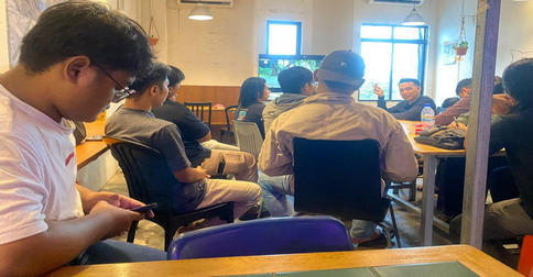 Ikasmansa Tanjungpinang Gelar Nobar Debat Pilkada, Tingkatkan Kesadaran Politik Generasi Z
