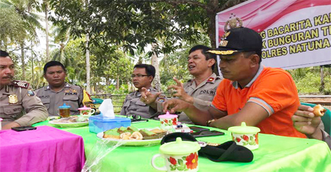 Basembang Bercerita di Desa Kelanga, Polisi Ajak Warga Bijak Terima Informasi