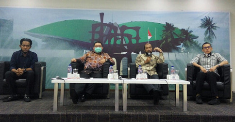 Pemerintah Diminta Waspadai Terjadinya Perang Fisik Antara AS-China di Laut China Selatan