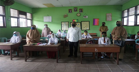 Komisi I DPRD Natuna Pantau Kegiatan Belajar Tatap Muka Siswa SD