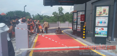 Pesan Makan di McDonald's Batam Center Cukup Tunggu di Kendaraan