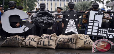 Greenpeace Minta Bank-bank di Singapura Akhiri Pembiayaan Batubara Karena Polusi