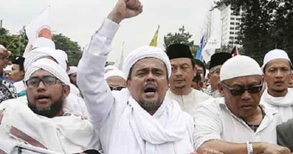 Habib Rizeq: Pak Yusril Sering Teleponan dengan Saya, Itu Bohong!