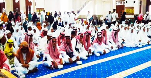 Kepulangan 107 Jamaah Haji Natuna Disambut Langsung Wakil Bupati di Masjid Agung