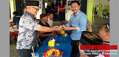 Haji Ahmad Umari yang Terus Mengabdi