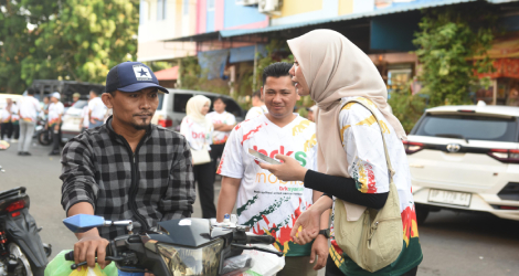 BRK Syariah Grebek Pasar Cahaya Garden Batam, Jemput Calon Nasabah Baru