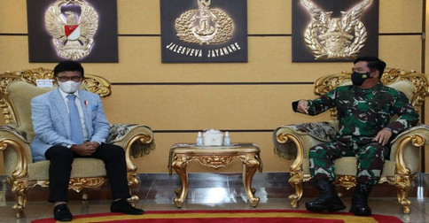 TNI Kawal Pembangunan 5 Ribu BTS di Papua dan Natuna