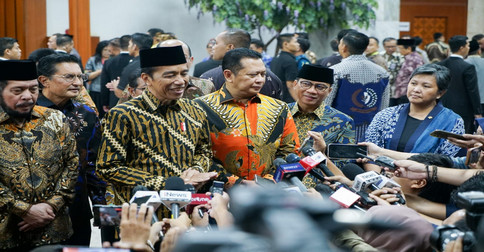 Hadiri Peringatan Hari Konstitusi, Jokowi : Indonesia Harus Memiliki Strategi Besar untuk Mencapai Visi dan Arah Bangsa