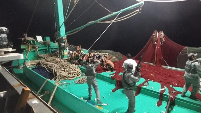 Bakamla Tangkap Kapal Pencuri Ikan asal Vietnam di Natuna Utara
