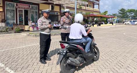 Police Go To School, Polresta Barelang Tekankan Keselamatan Berkendara di Kalangan Pelajar