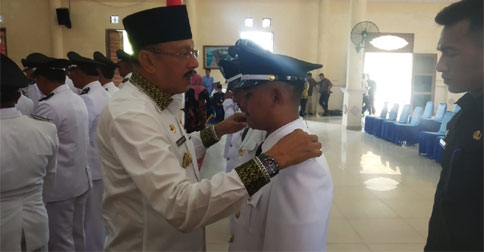Bupati Natuna Lantik 33 Kepala Desa Periode 2020-2026