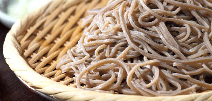 Jepang Tantang Si "Perut Ular" Makan Soba Terbanyak