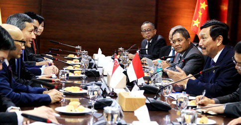 Begini Respon Menlu Singapura atas Telepon Menko LBP