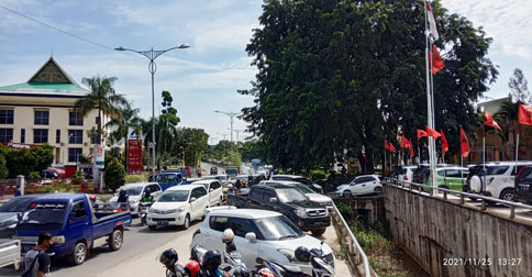 Buruh Unjuk Rasa, Arus Lalin di Seputaran Gedung Graha Kepri Batam Center Sempat Macet