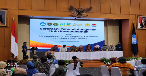 Mendagri Teken MoU dengan Mendikbudristek Dukung Pencegahan dan Penanganan Kekerasan di Satuan Pendidikan