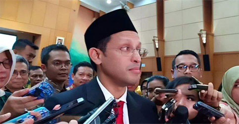 Ini Aturan Baru Soal Gaji Guru Honorer dari Dana BOS