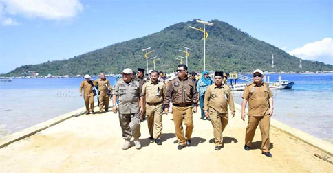 Sekda Natuna Tinjau Persiapan MTQ di Kecamatan Pulau Tiga