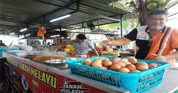 Datang ke Tangka Johor, Jangan Lupa Nikmati Murtabak Tanah Melayu