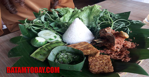 Rasakan Kenikmatan Nasi Tampan di Jo and Jane Batam Center