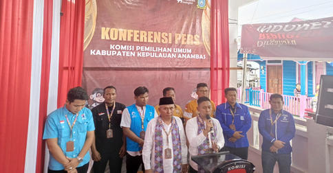 Neko Wesha-Taufik Jadi Pasangan Keempat yang Daftar di KPU Anambas
