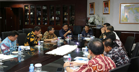 Gubernur Pimpin Rakor Percepatan Pembangunan Proyek Gurindam 12