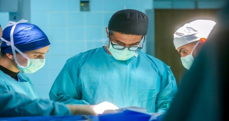 KFSHRC Catat Sejarah, Sukses Lakukan Operasi Tumor Otak Robotik Pertama di Dunia