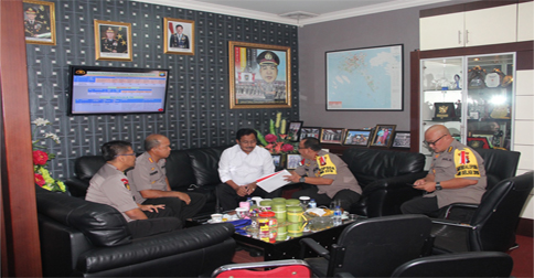 Pantau Kesiapan Pemilu di Kepri, Nurdin dan Kapolda Kunjungi Mapolres dan Kantor KPU
