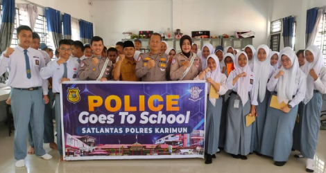 Satlantas Polres Karimun Edukasi Siswa SMA Negeri 5 tentang Keselamatan Berlalu Lintas