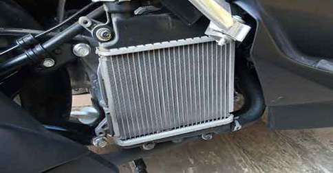 Ini Tanda-tanda Radiator Motor Bermasalah