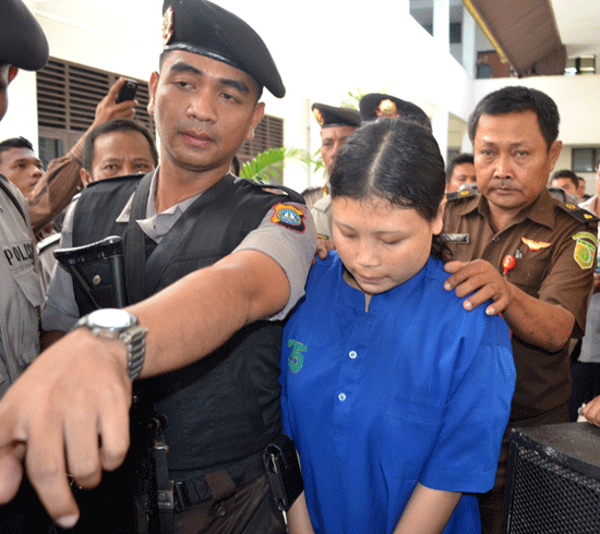 Diancam Hukuman Mati, Ujang dan Ros Tak Ajukan Eksepsi