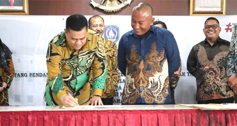 Sekda Bintan Tanda Tangani Kerja Sama Pendanaan Pilkada Serentak 2024