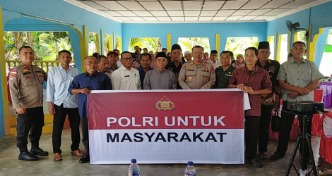 Polres Karimun Gencarkan Pelatihan Satkamling di Desa Selat Mendaun, Perkuat Sinergi Jaga Keamanan Lingkungan