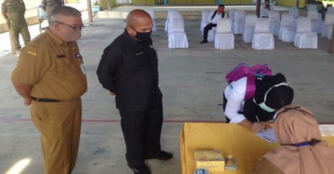 Ketua Komisi I DPRD Natuna Tinjau Proses Test SKB CPNS 2019 di SMAN 1 Bungaran Timur