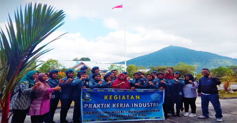Tingkatkan Kemampuan, Siswa SMKN 1 Ikuti Praktek Dasar di PT Perindo Selat Lampa