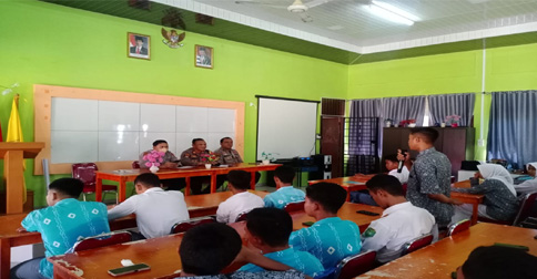 Polres Karimun Gelar Sosialisasi Rekrutmen Anggota Polri Kepada Pelajar SMA