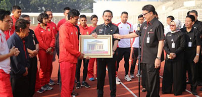 Bob Hasan Nilai Tjahjo Kumolo Sosok yang Tetap Sederhana