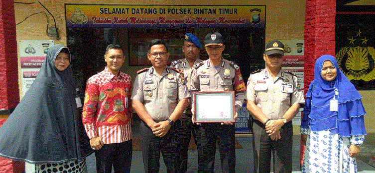Inilah Sosok Anggota Polri di Bintan yang dapat Penghargaan KPPAD Award 2017