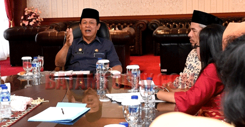 Pemprov dan DPRD Bentuk Tim Kecil Cari Solusi Nasib 2.627 Guru Honor di Kepri