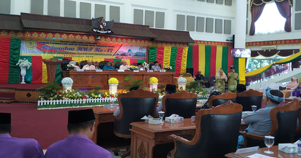 Kemajuan Kota Otonom Harus Diimbangi dengan Kesejahteraan Masyarakat