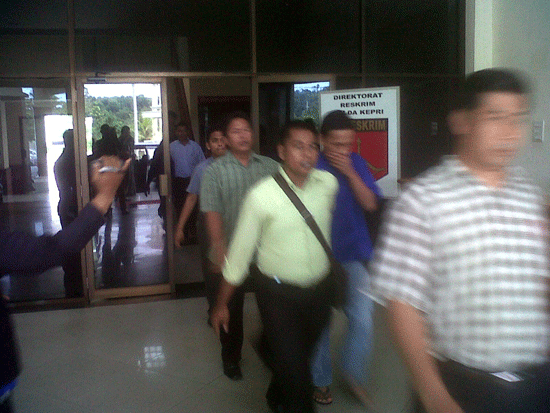 Ujang dan Rosma Dikirim ke PN Batam