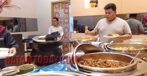 Serba Serbi Ramadhan di Zest Hotel Harbour Bay Batam
